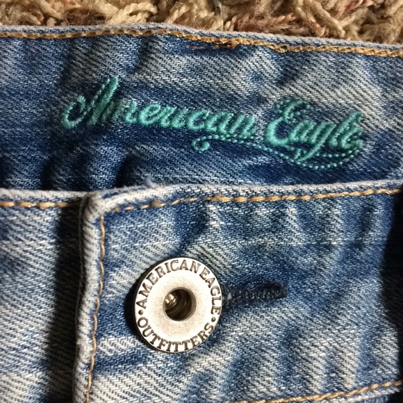 American Eagle mini jean skirt - Picture 2 of 3